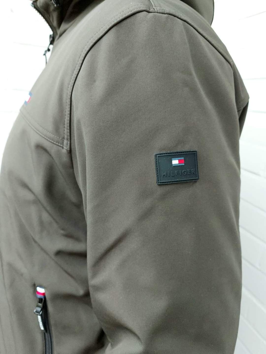 Kurtka Tommy Hilfiger ocieplana przeciwdeszczowa i przeciwdeszczowa XL