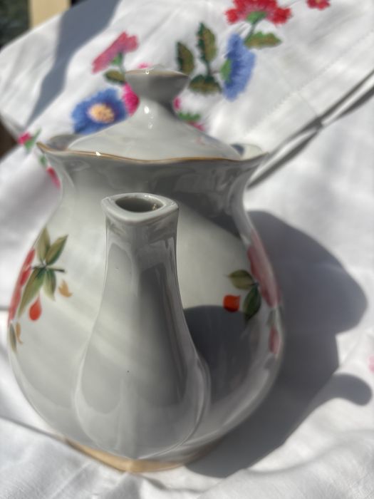 Продам заварник чайник Кремгес