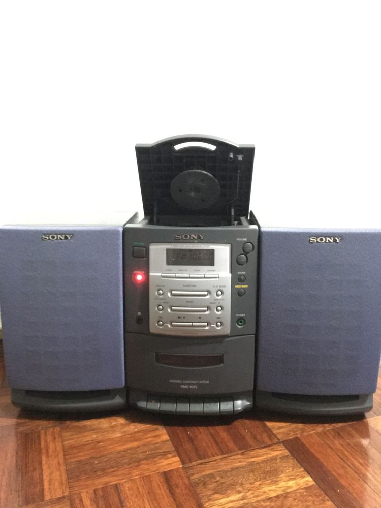 Aparelhagem SONY com 2 Colunas