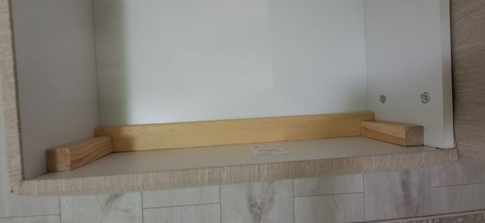 Диван вугловий,  практично новий