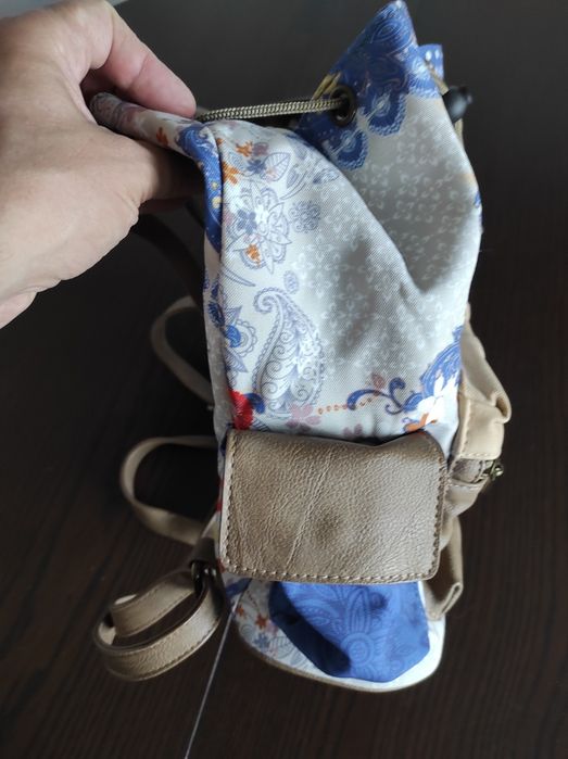 Mochila Lois - nova com etiqueta