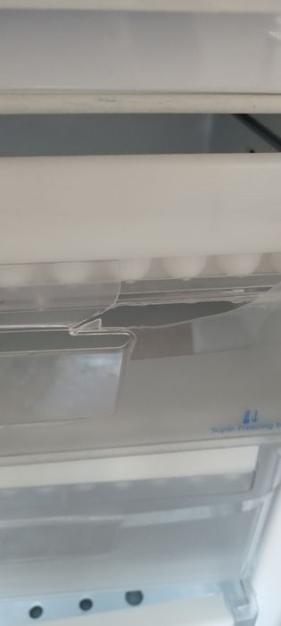 Frigorífico Indesit grande