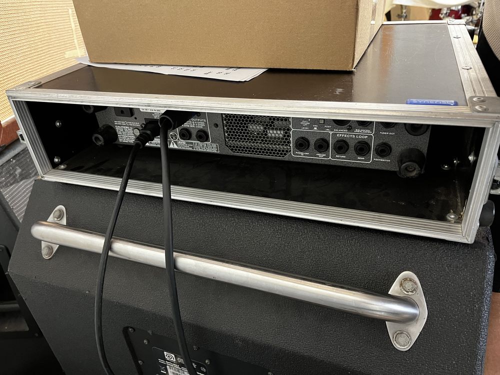 Ampeg SVT-3 PRO + CASE - wzmacniacz basowy head