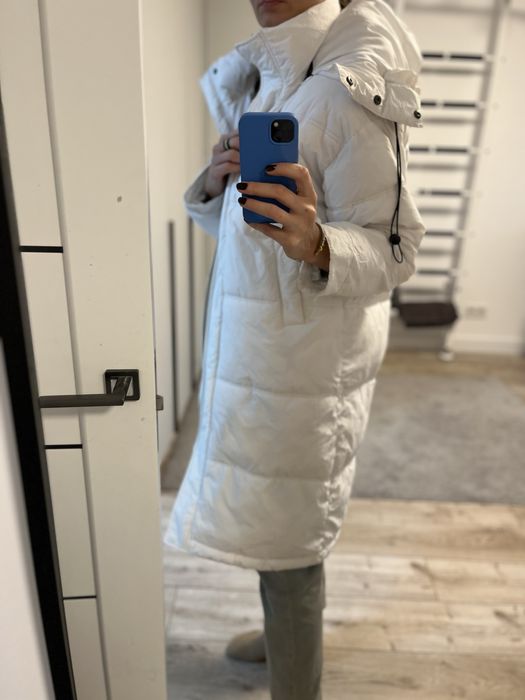 Біла куртка пальто  пуховик L