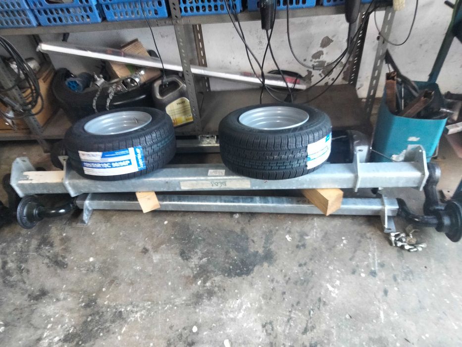 Atrelado / Reboque - Eixos - Engates - Cabeçote - Rodas - Jantes-peças