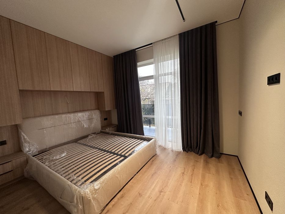 Дом с ремонтом метро Дарницкий Славутич Киев застройщик без %