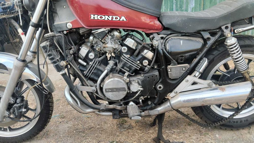 Honda VF Magma 500 s/documentos para peças