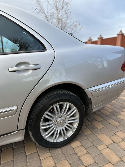 Mercedes-benz E210 2.7 diesel