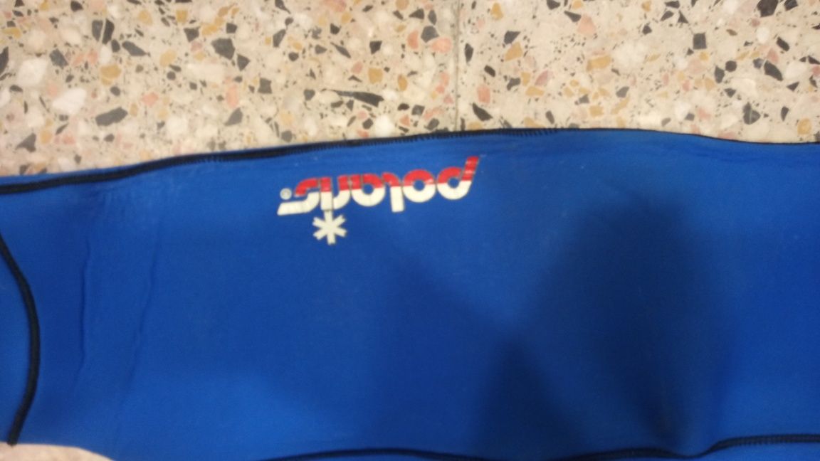 Fato neoprene alças e licra