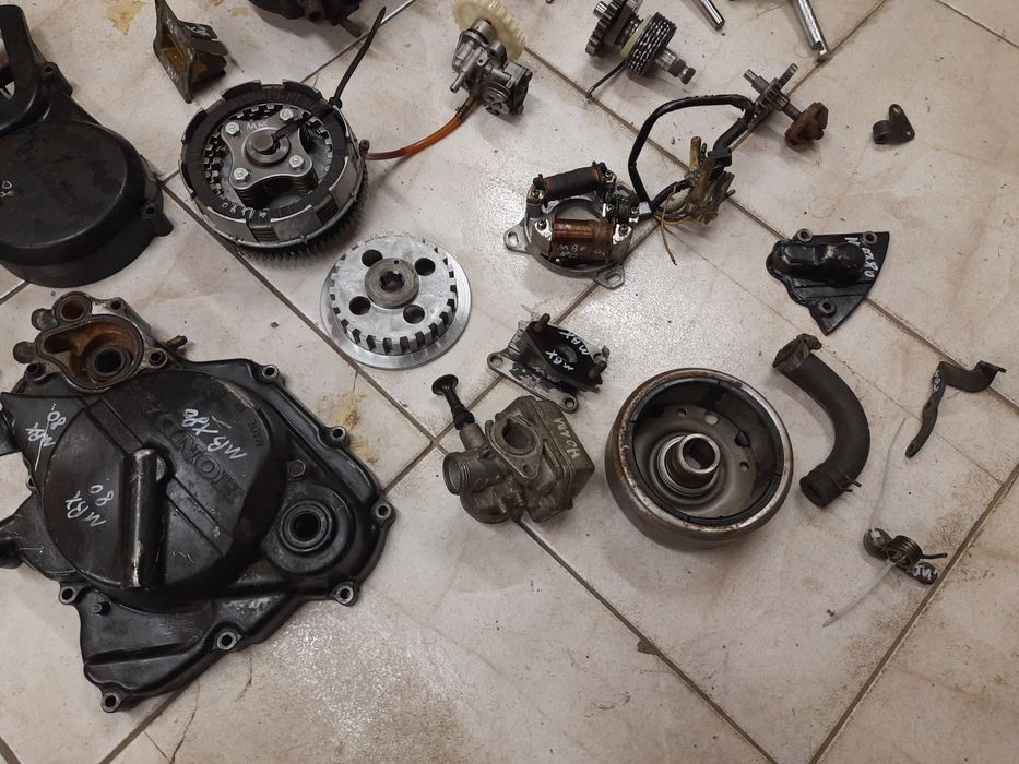 Honda MBX 80 silnik HC04E części mtx mt sprzęgło wał kapa skrzynia