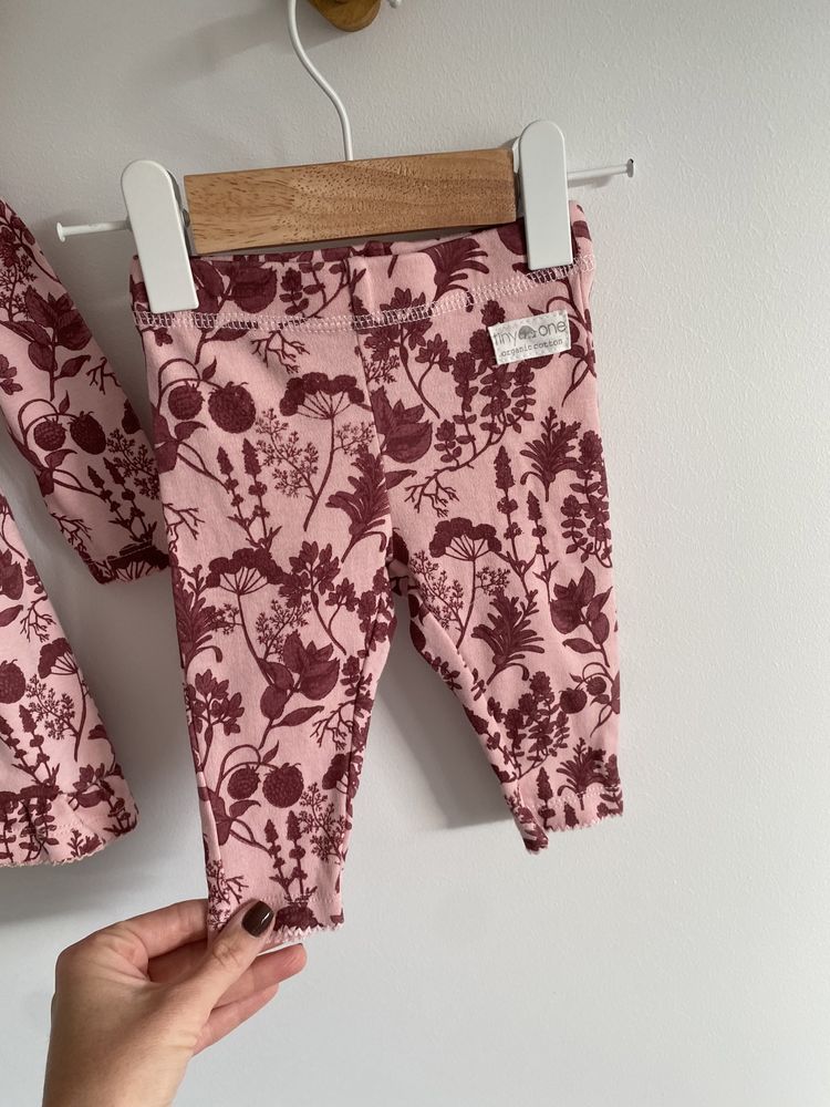 Komplet tiny one 62 różowy bordowe kwiaty sukienka legginsy