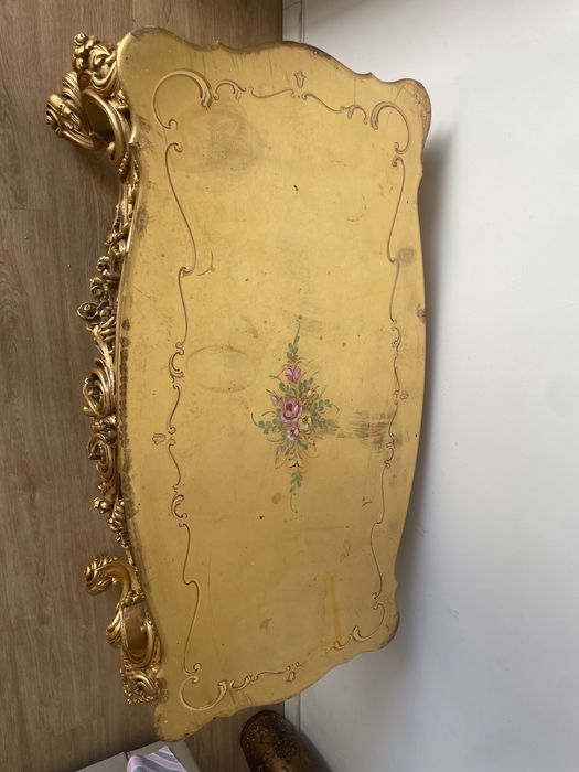 Mesa antiga estilo provençal/rococó – peça decorativa rara
