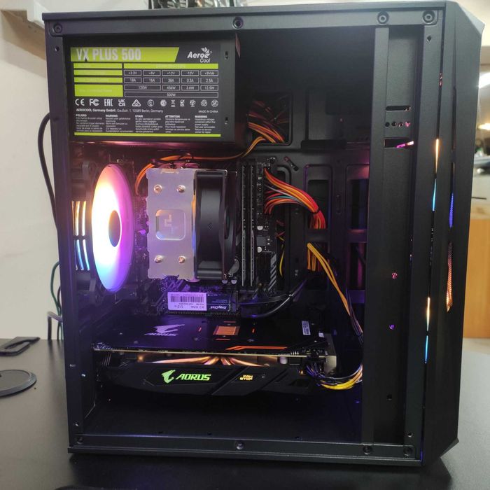 Игровой Компютер Intel Core i7, 16GB RAM, AORUS RX 570 4GB, SSD 512 m2