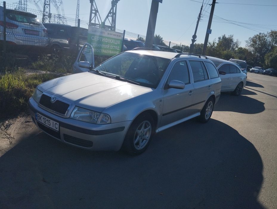 Шкода Октавія 2.0 газ/бензин