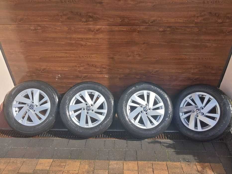 Org. koła 15" Volkswagen Polo 5x100 Style Kumho 185/65R15 88H Nowe