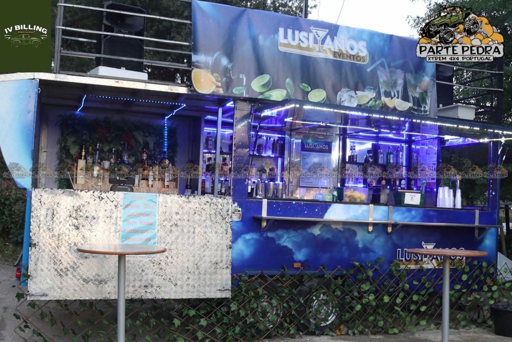 Roulote bar com palco legalizada