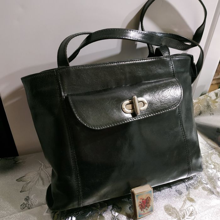 Сумка женская бу. Кожа.