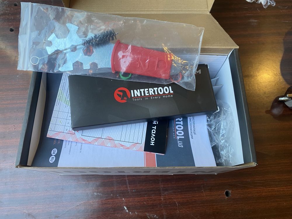Краскопульт (Фарбопульт) INTERTOOL PT-0115, LVMP, 1,4
