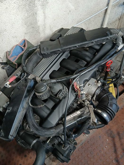 Motor bmw m50b20
