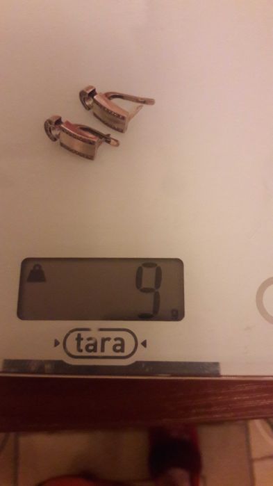 Серебряный гарнитур: перстень и серьги.