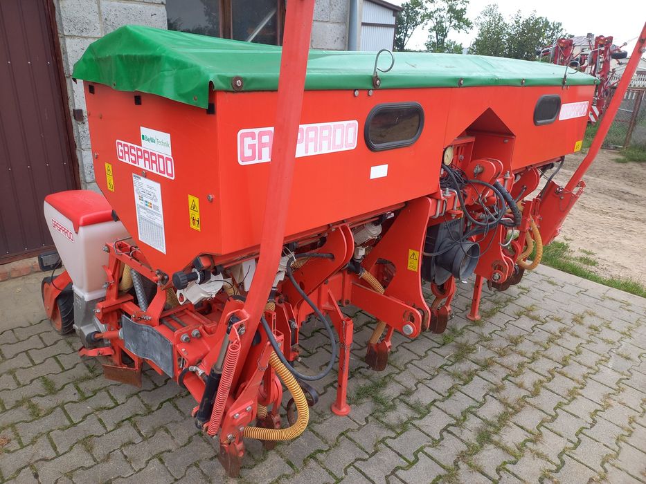 Siewnik do kukurydzy Gaspardo ST 300