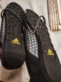 Buty piłkarskie adidas 42,5