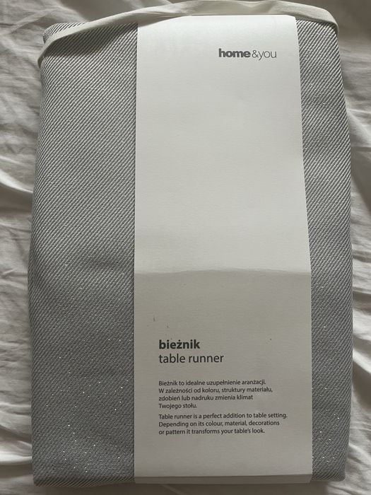 Bieżnik / obrus serweta / na stół
