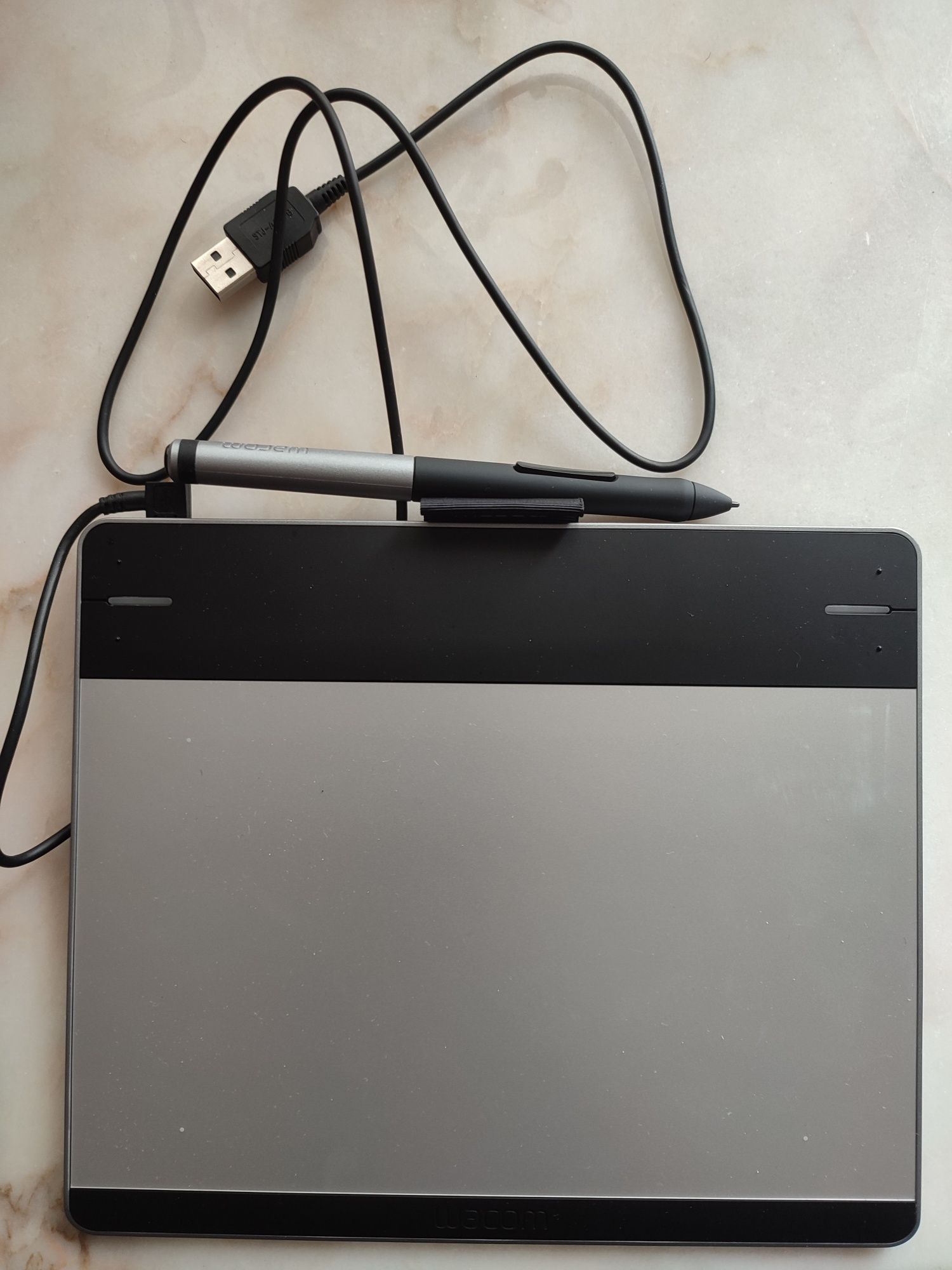 Wacom Creative Pen Tablet Intuos Small