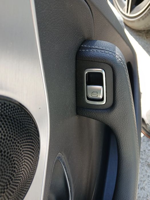 Comando / botão / interruptor vidros trás direito MERCEDES-BENZ Classe