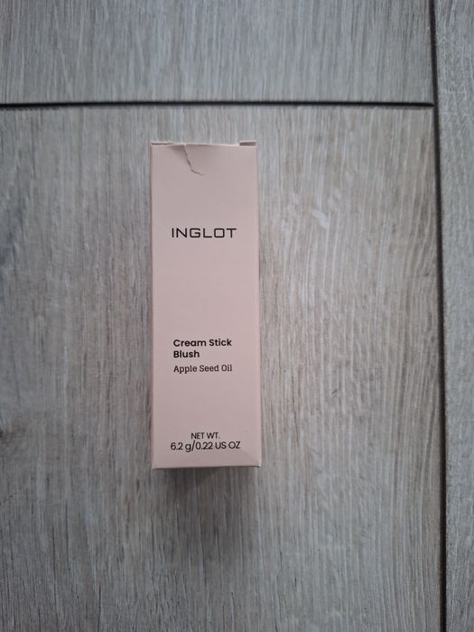 Inglot stick róż classic pink 212