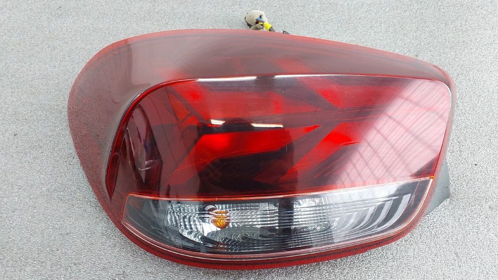 Farolim esquerdo DACIA Spring