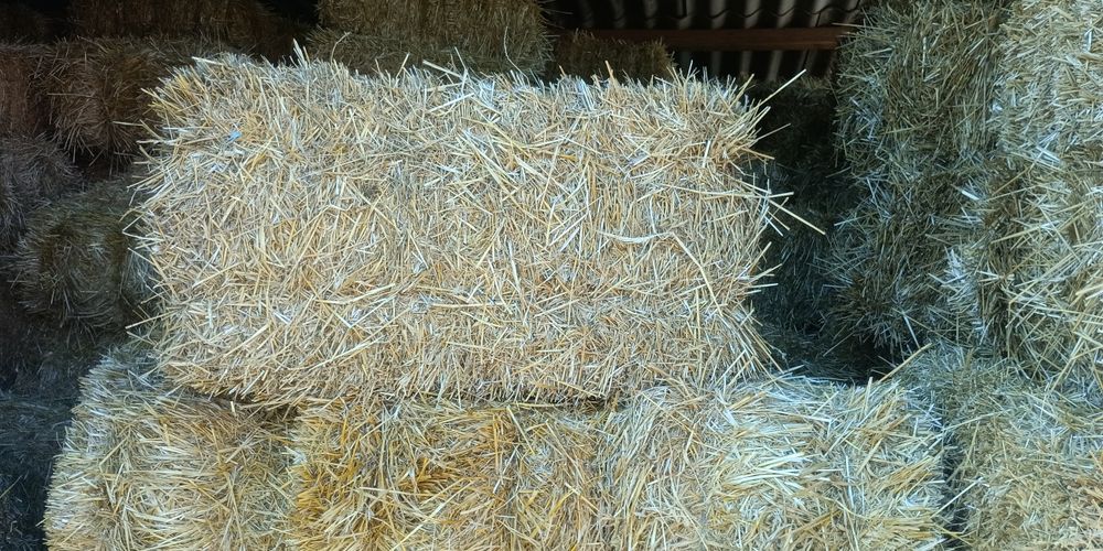 продам солому в тюках