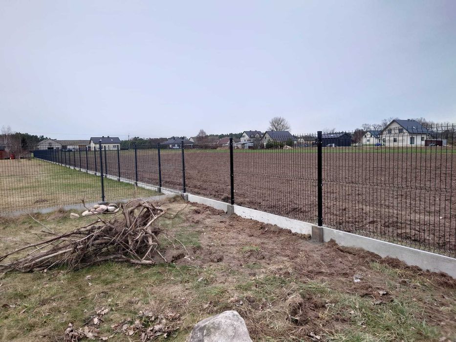 ogrodzenia ogrodzenie panelowe panele słupki brama furtka płot palety