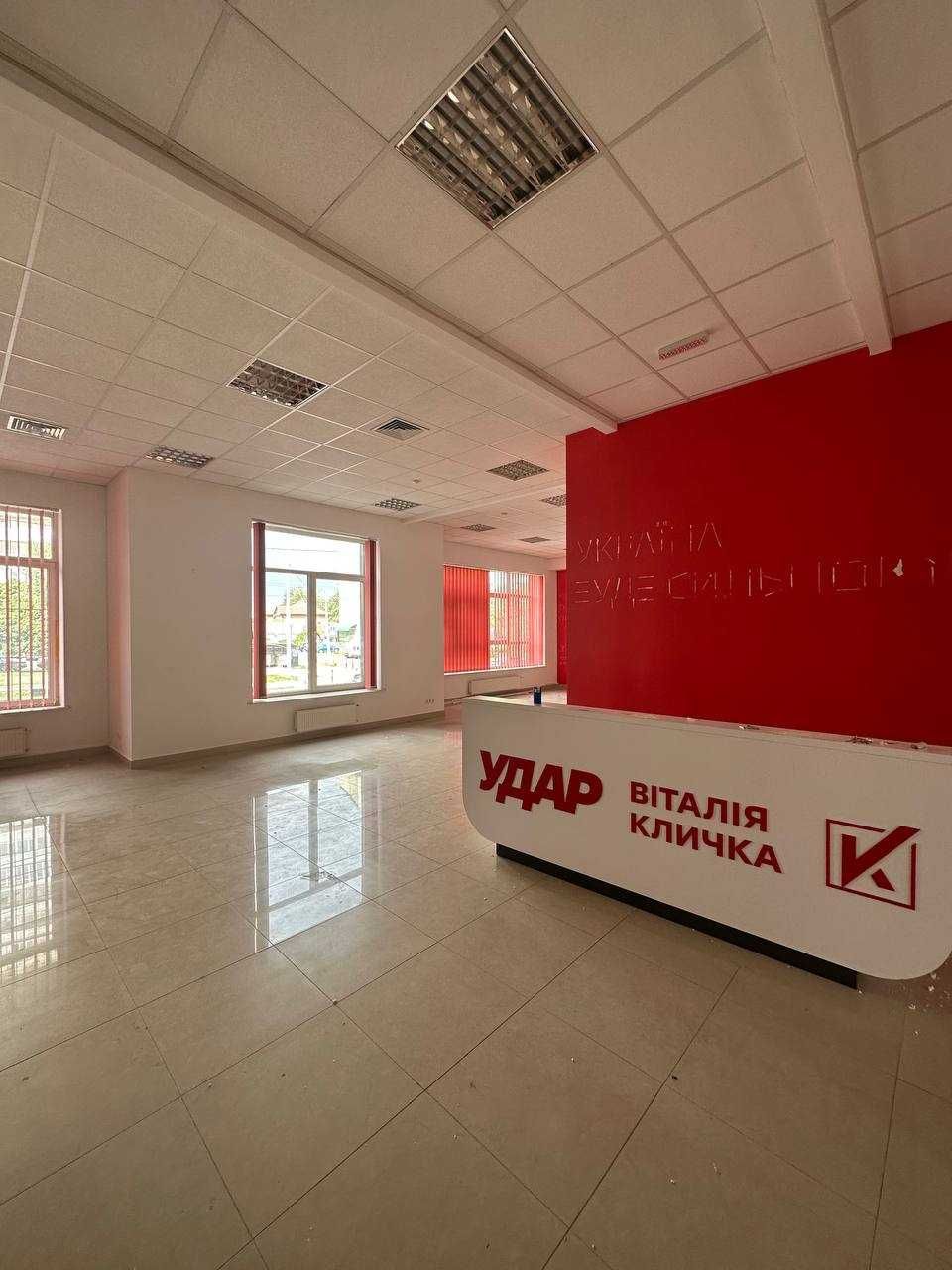 12 Школа 200м2 ТОП-Локація Трафік Здам приміщення біля ЗУПИНКИ