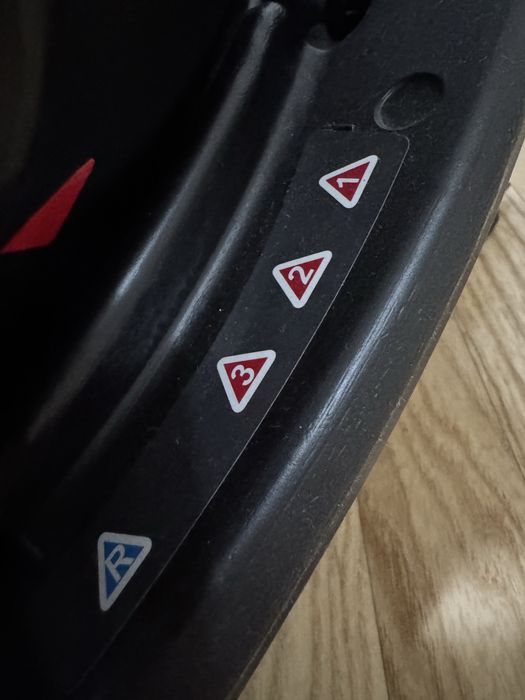Автокресло Chicco Unico plus Black&Gray