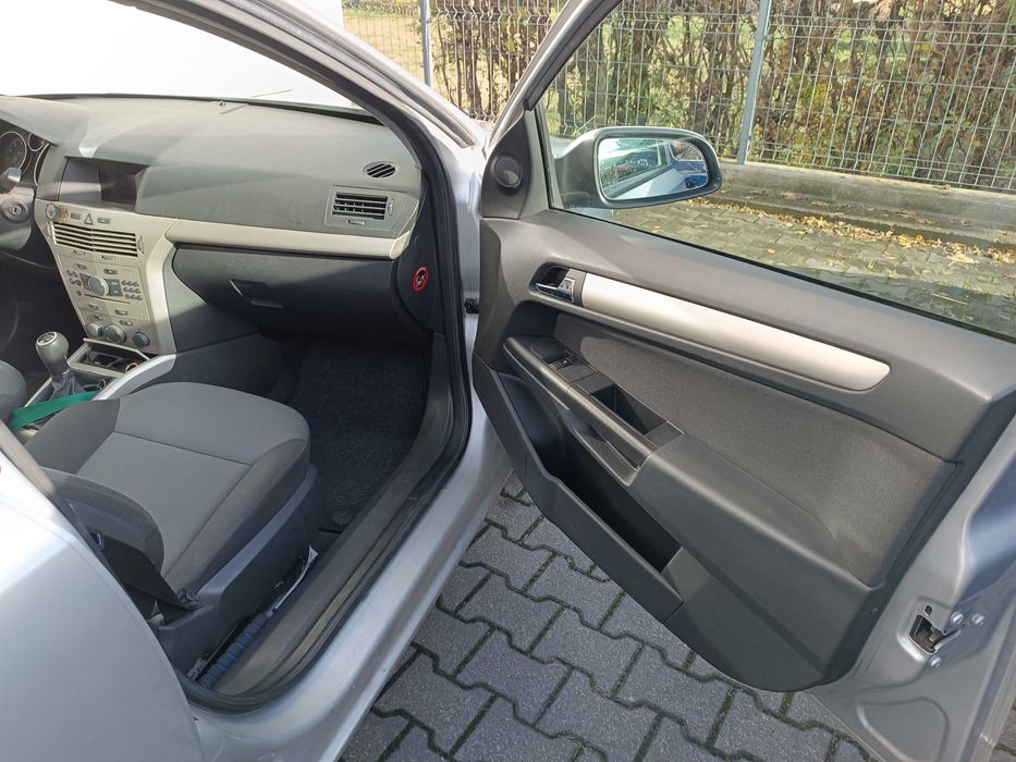 Opel Astra 1.6'.*niski przebieg 159tys.