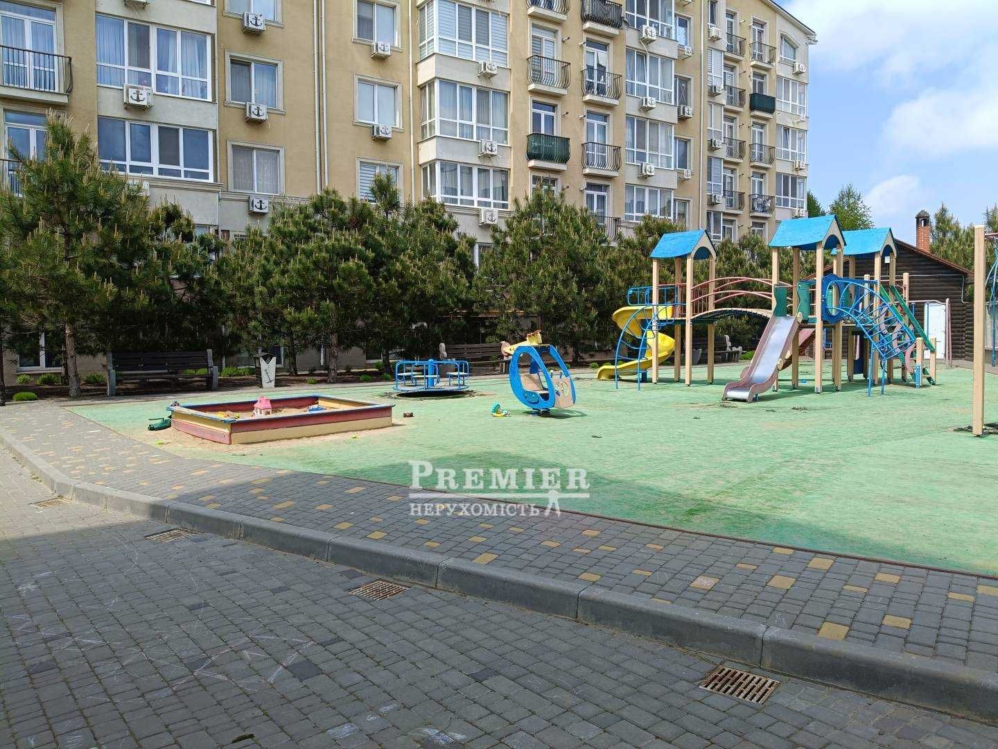 Студія на Бочарова з сучасним ремонтом. Вигідна ціна.