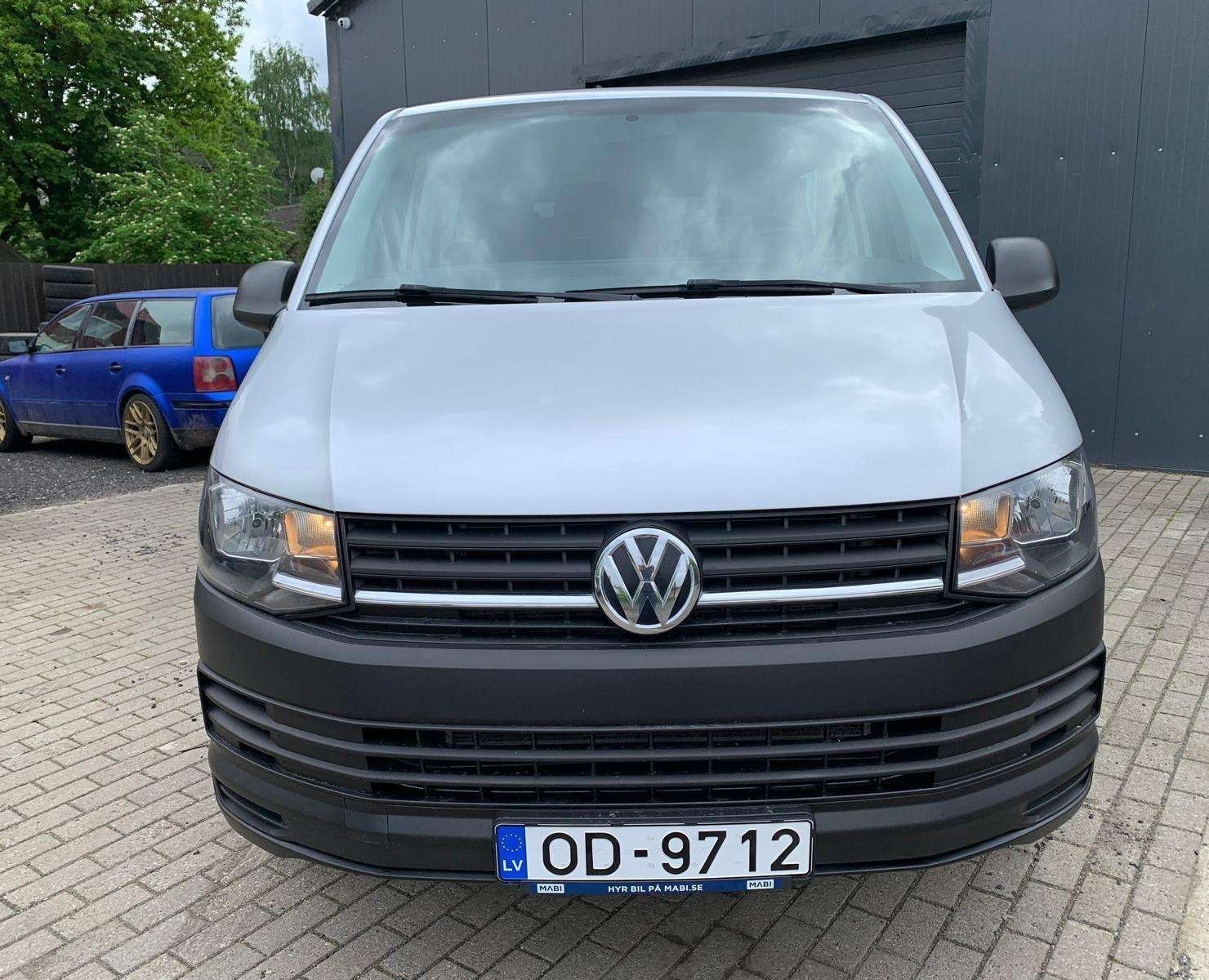 Volkswagen Caravelle 2016