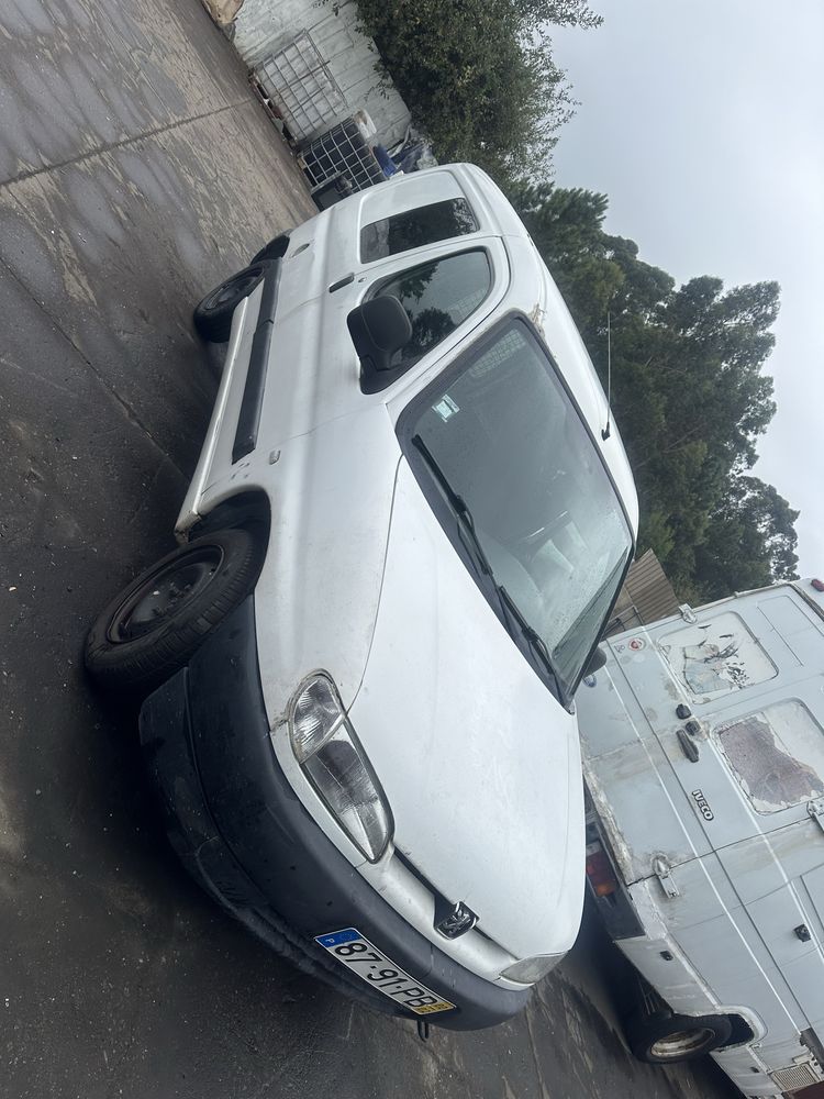 Peugeot partner 1.9 D viatura para pecas