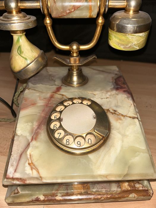 Telefon stacjonarny, rodzinna pamiatka