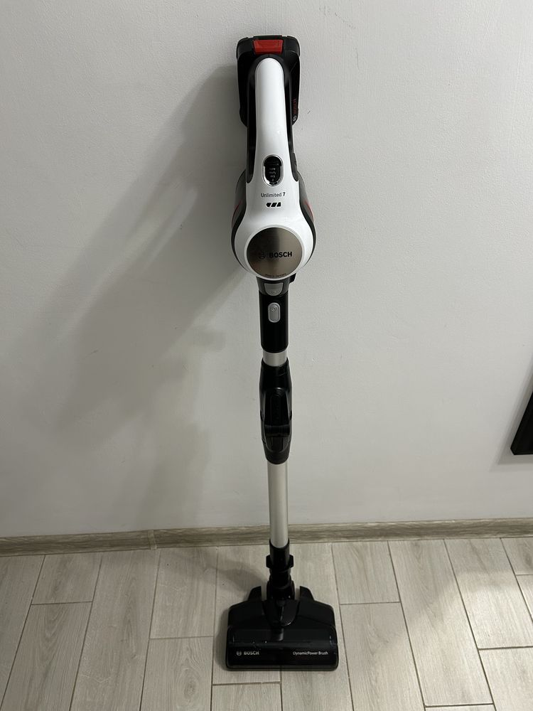 BOSCH BBS711W пилосос акумуляторний