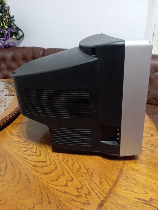 Телевізор Shivaki