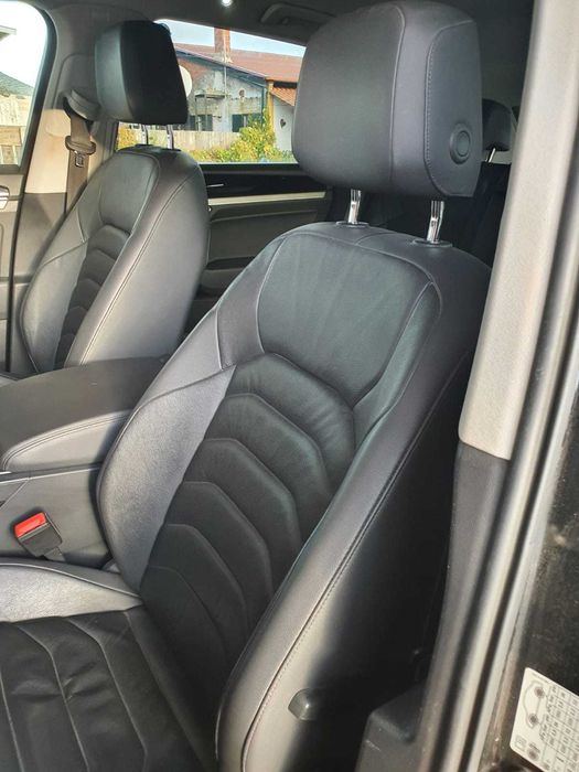 VW Touareg Elegance/Sem acidentes/cheio de extras/Revisões sempre VW