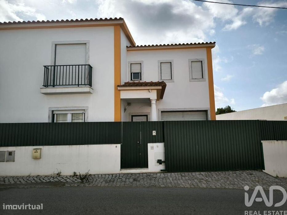 Casa / Villa T3 em Vilar de 124,00 m2