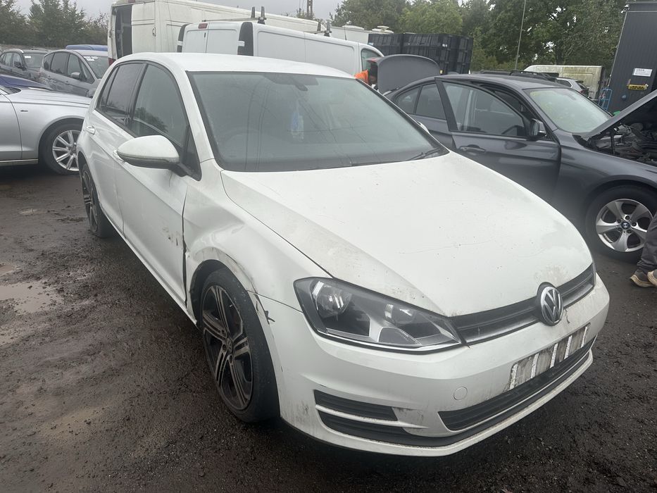 Volkswagen Golf 7 silnik 2.0 TDI CRBC 2013r,Anglik