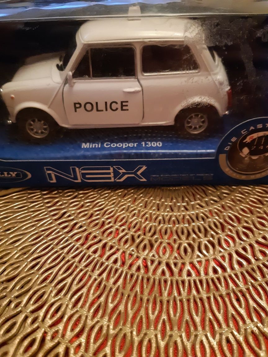 Mini Cooper 1300 POLICE