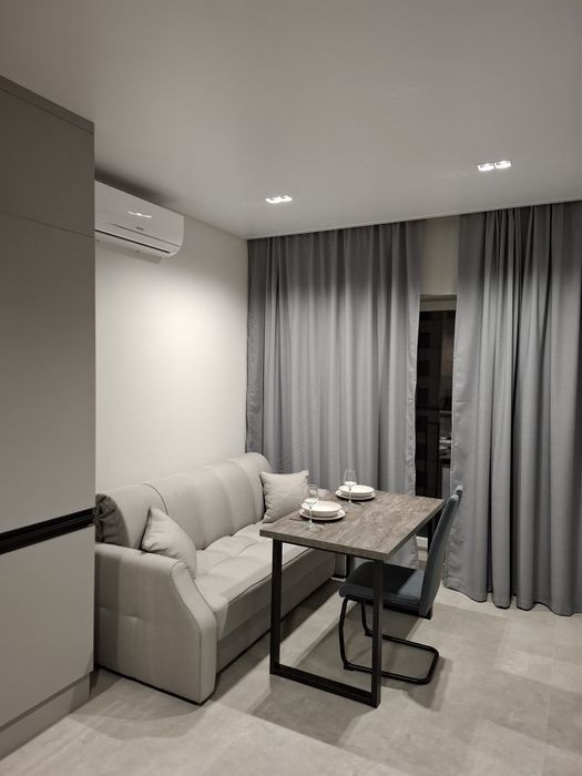 Подобова оренда. 66 Перлина. Кадор Сіті, Краснова. Посуточно. Центр