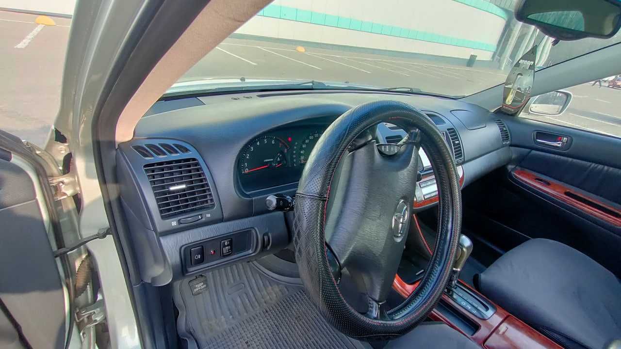 Toyota Camry 2001