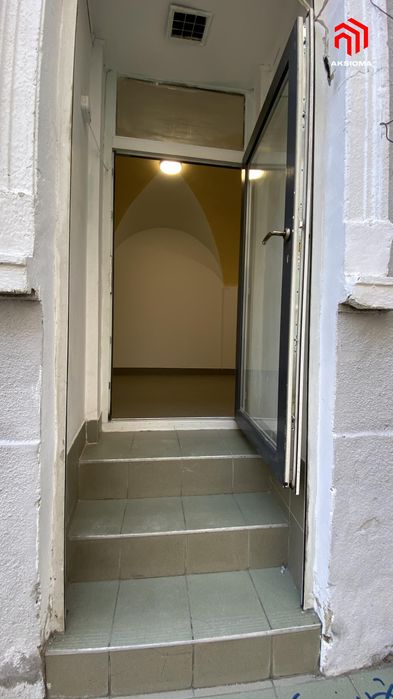 Оренда комерційного приміщення біля ратуші