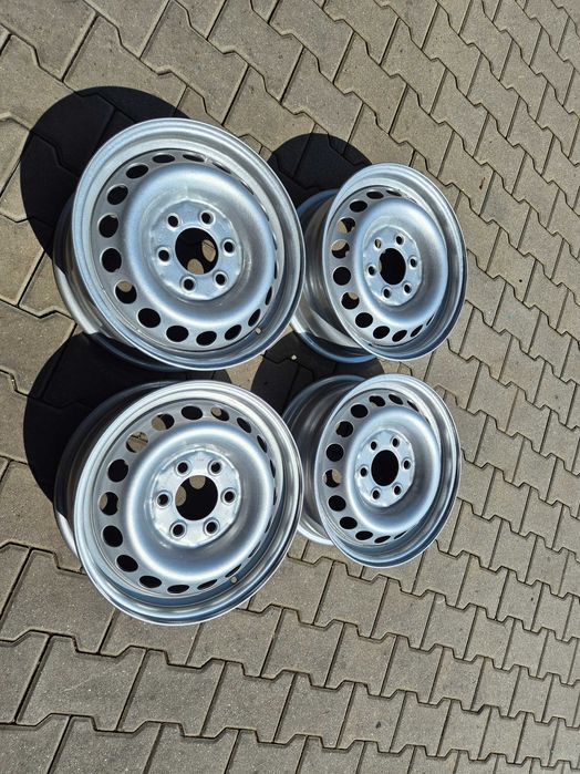 VW Crafter Mercedes Sprinter Felig Stalowe 16"